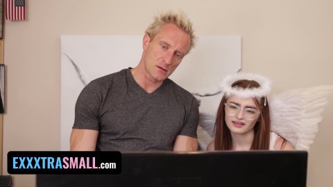 Exxxtra Small - Tiny Guardian Angel Reese Robbins Saves Horny Stud From Calling His Ex GF For Sex