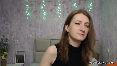 Amateur babe fondling tits on webcam solo