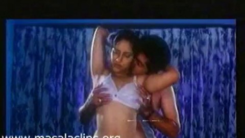 Mallu Actress Reshma Boobs Sucking Scene