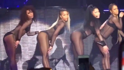 Nicki Minaj Booty Live (HD)