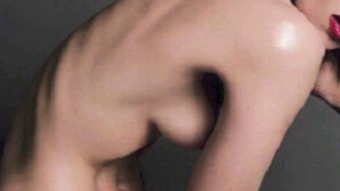 Lady Gaga Uncensored: http://ow.ly/SqHxI