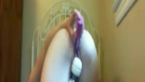 Sexy Teen Slut With Beautiful Body Masturbating On Webcam