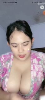 Bokep Indo Mbak Tobrut Live omek