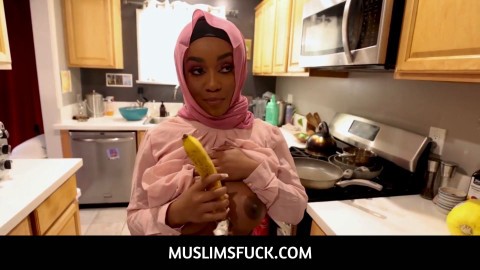 MuslimsFuck - You Silly American Lily Starfire , Donnie Rock porn