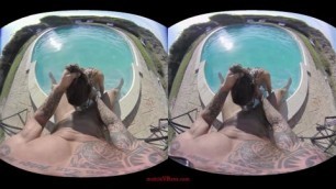 VirtualRealPorn Swimming Pool Trailer Smartphone 2