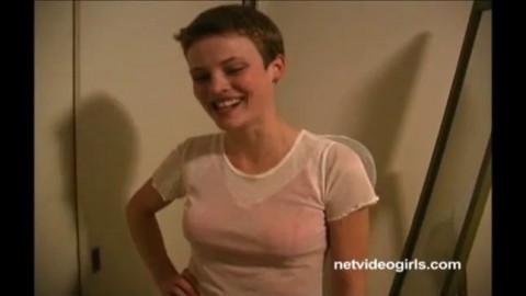 Robin wins cutest amateur EVER by a lot netvideogirls