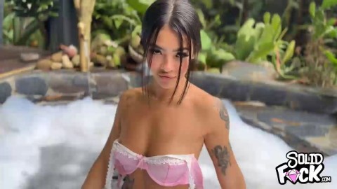 Colombian Stepsister Fucking in an Public Jacuzzi