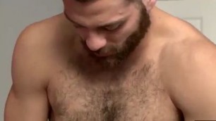 BEAUTIFUL HAIRY GUY WITH HIS BOTTOM LOVER
