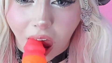 Sucking on My Rainbow Dildo: A Sexy E-Girl Night