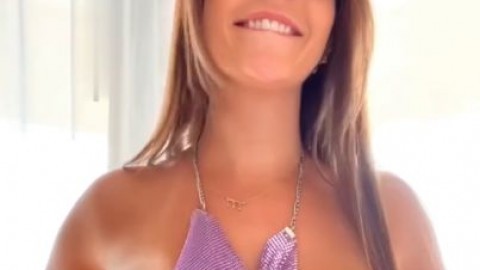 enormous tits www.xnxx..com