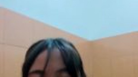 cyra pamer toket indonesia 32mnt www.pornhub.