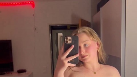 victoriamcry PrettiSloppie Kristyytreat