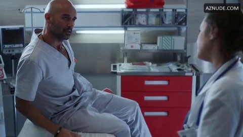 Alain Hernandez Butt Scene in Madres. Amor Y Vida