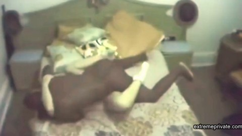 Auntie geting pleased by black lover (spy vid)