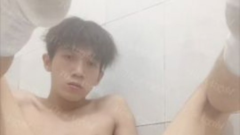 Video_1748079272710..e78112692c49250329a84f04f3a78ed0