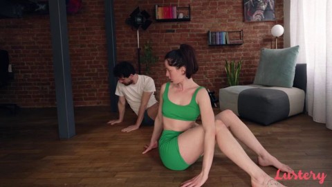 Lustery E Arden And Tommy Stretch It Out Fetish Step Mom Porn