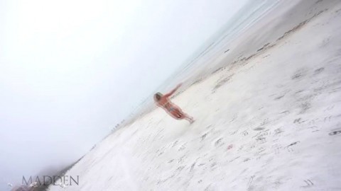 Meetmadden Cartwheelz Lewd Tits And Ass