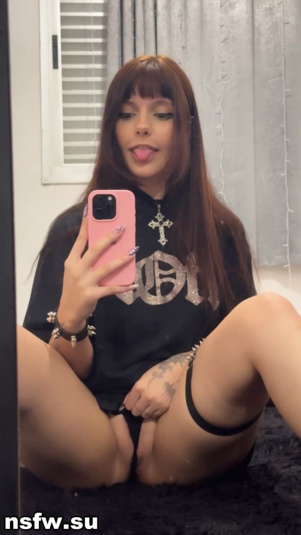 Shortshit HannahLoveX Harley Rose
