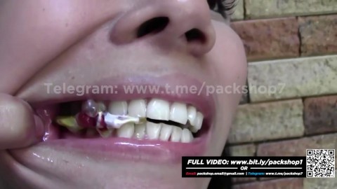 Vore Pack 1 - Women Devouring Living Creatures