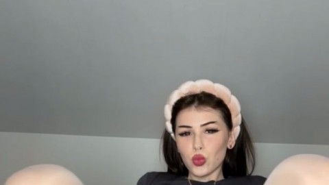 Queentee Jessiewheezy2020 IwantLanalove - https://ja.cat/tg