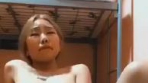 Nia Irwan Masturbating