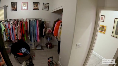 Hookuphotshot Episode Rosalyn Sphinx Bts Gapfill Suck My Dick Sister