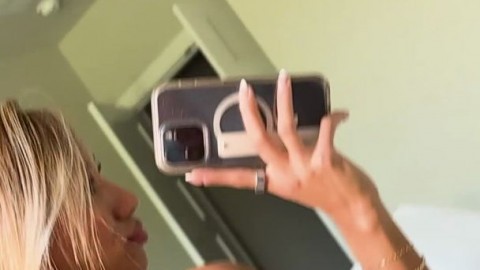 Madi Mae A Sweet Stoner SauucySara - https://ja.cat/tg
