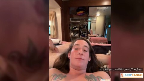 Watch click and connect its that simple to get close to her Uncover intimate moments engage in live personal exchanges