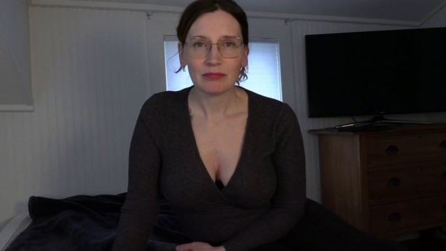 stepmom save the nerd