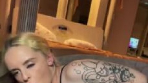 8462057-71aed62076c19501b0a2a74ed91a63a7