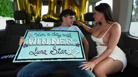 RealityKings - Mega Fan Wins a Ride 