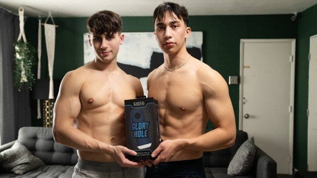 Unboxing MEN - Glory Hole with Cameron Neuton and Michael Vente