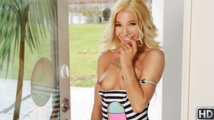 RealityKings - England Whore Kenzie Reeves Loves Sucking Dick ( Cum Craving Kenzie )